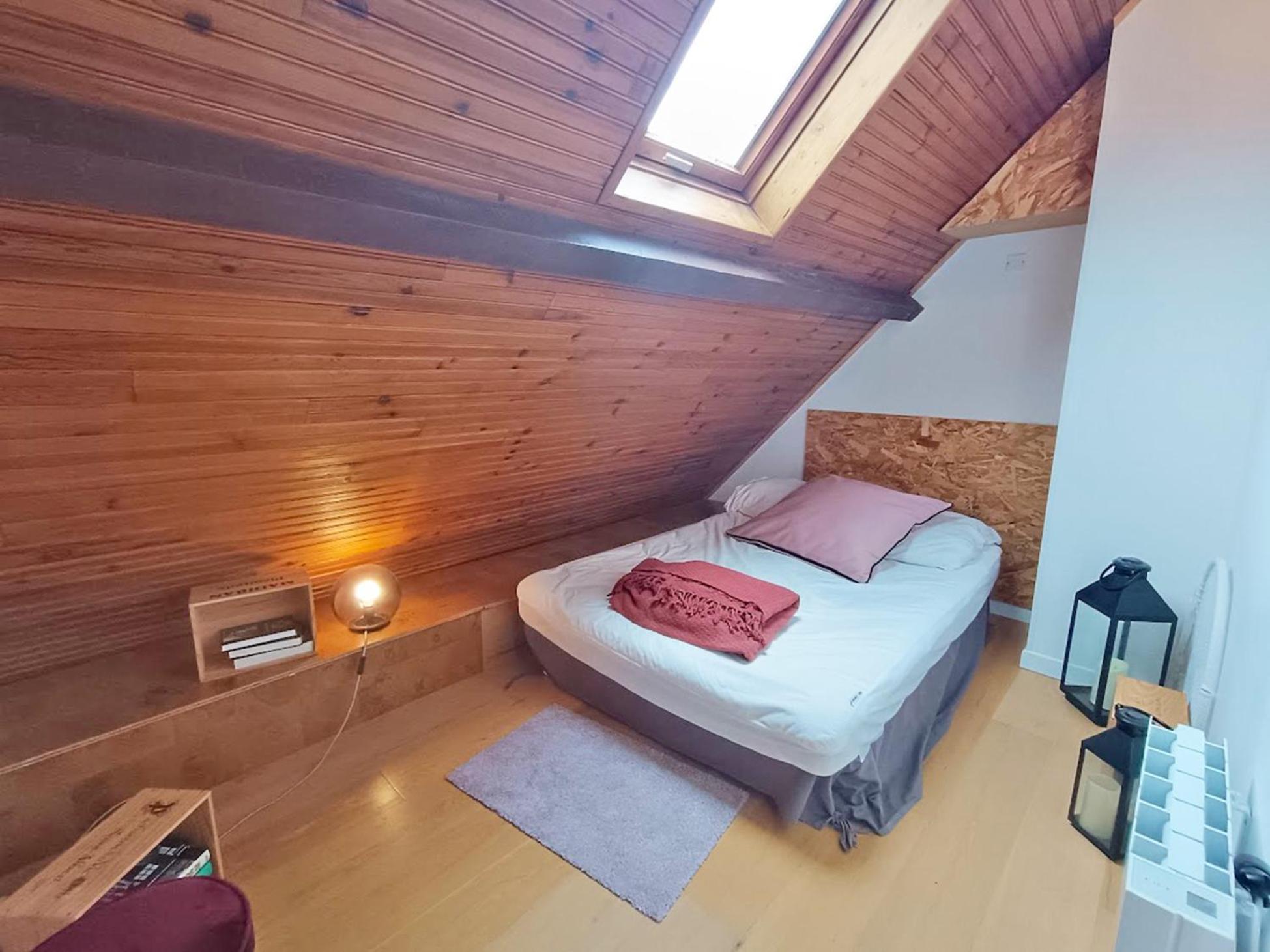 דירות Bagnères-de-Luchon Le Nid De Juliette, T3 Duplex, Parking, Cave מראה חיצוני תמונה