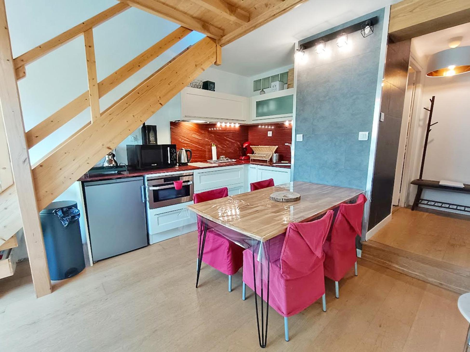 דירות Bagnères-de-Luchon Le Nid De Juliette, T3 Duplex, Parking, Cave מראה חיצוני תמונה